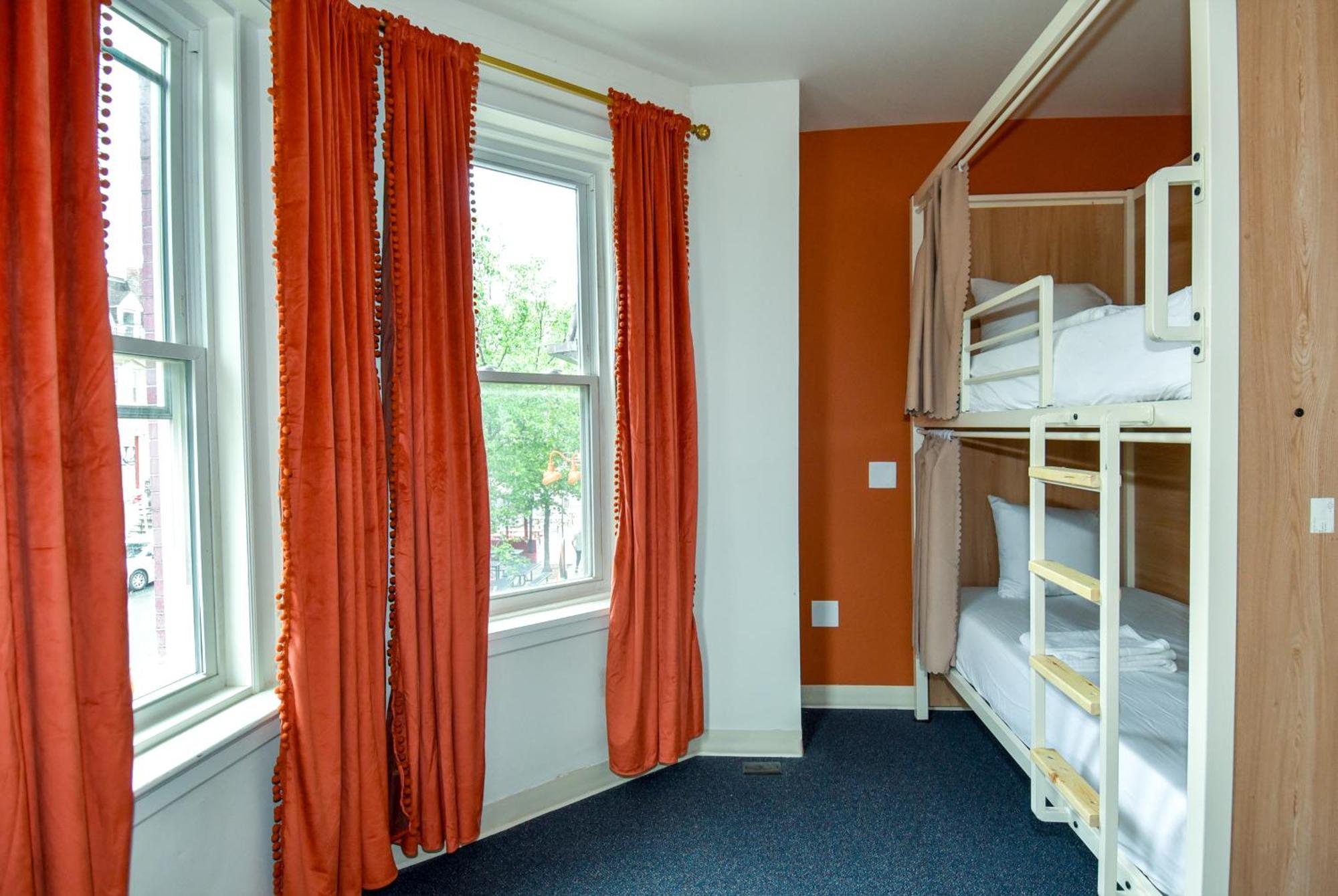 Caravan Hostel Dc Washington Eksteriør bilde