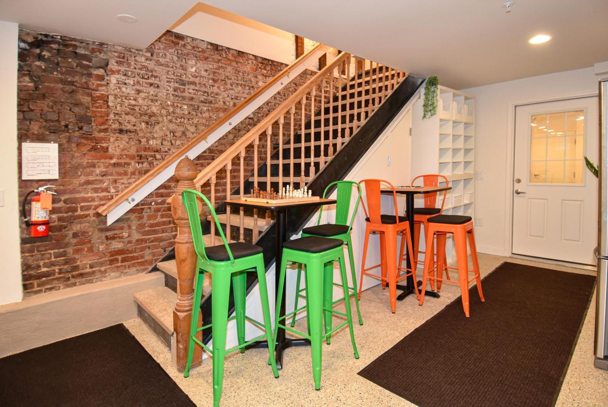 Caravan Hostel Dc Washington Eksteriør bilde